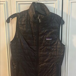 Patagonia Black Quilted Vest Insulated Water-Resistant